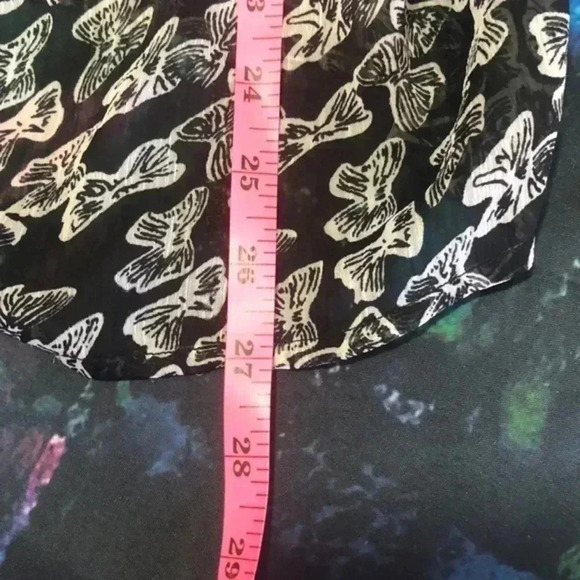 Love fire size large black & white butterfly print - Picture 5 of 6
